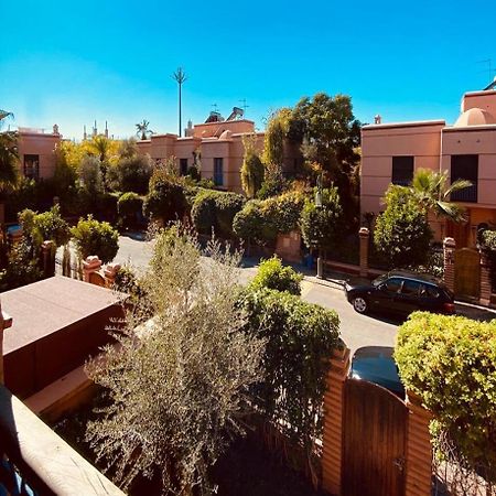 Villa Talmoulkt Familiale マラケシュ エクステリア 写真